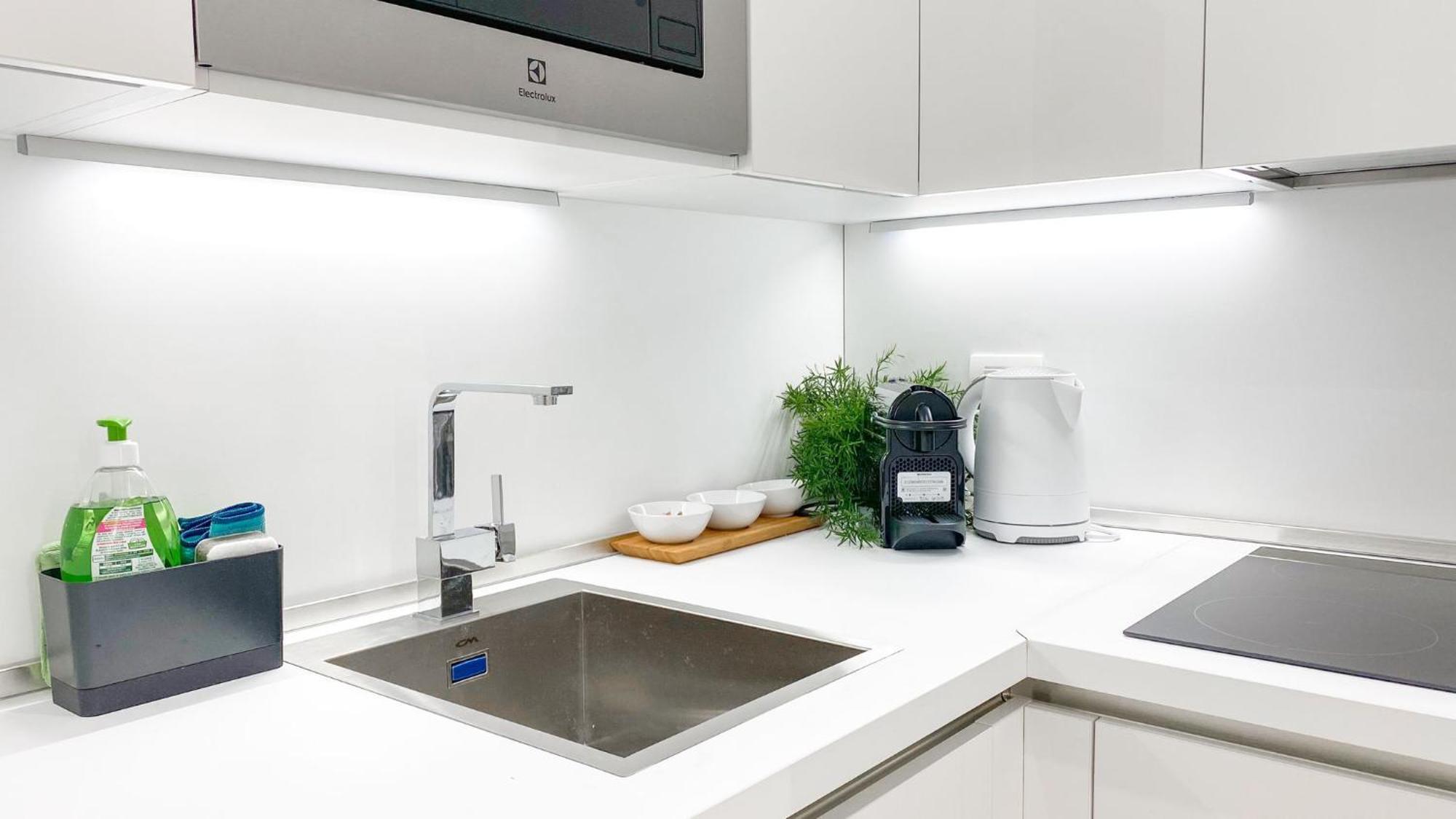 Cardano - 5 Min From Station Apartment *