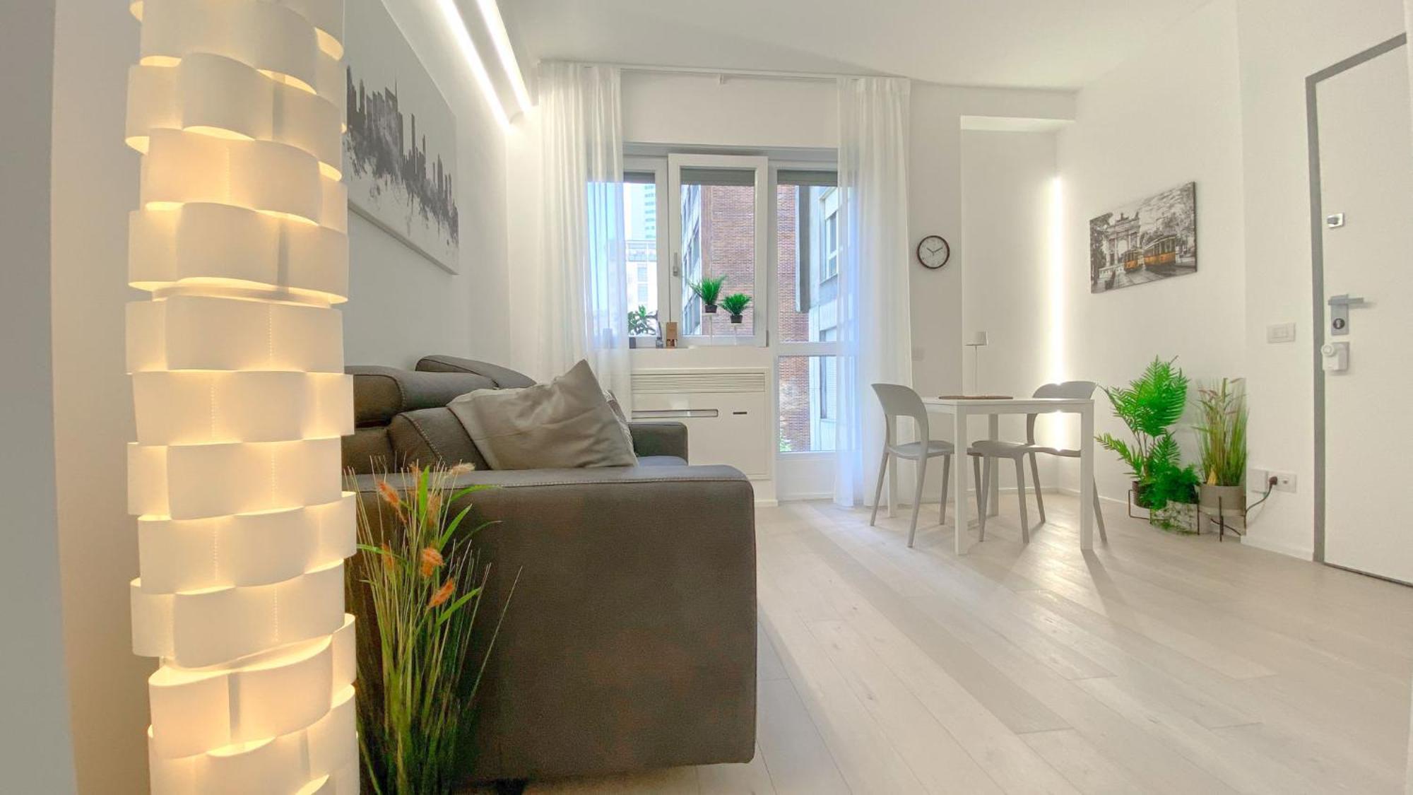 Appartamento Cardano - 5 Min From Station